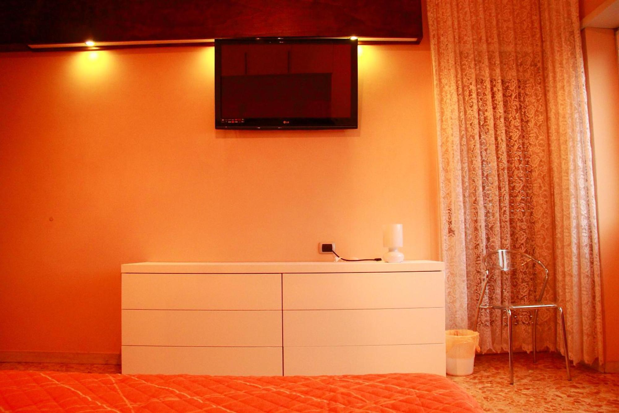 Hello Roma B&B Bagian luar foto