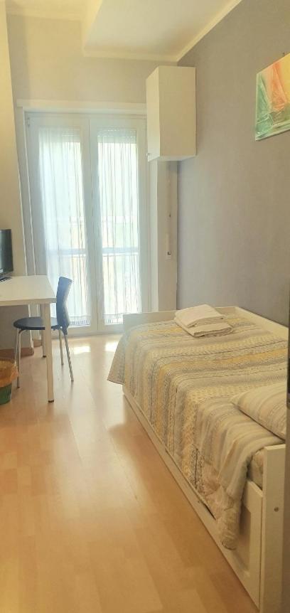 Hello Roma B&B Bagian luar foto