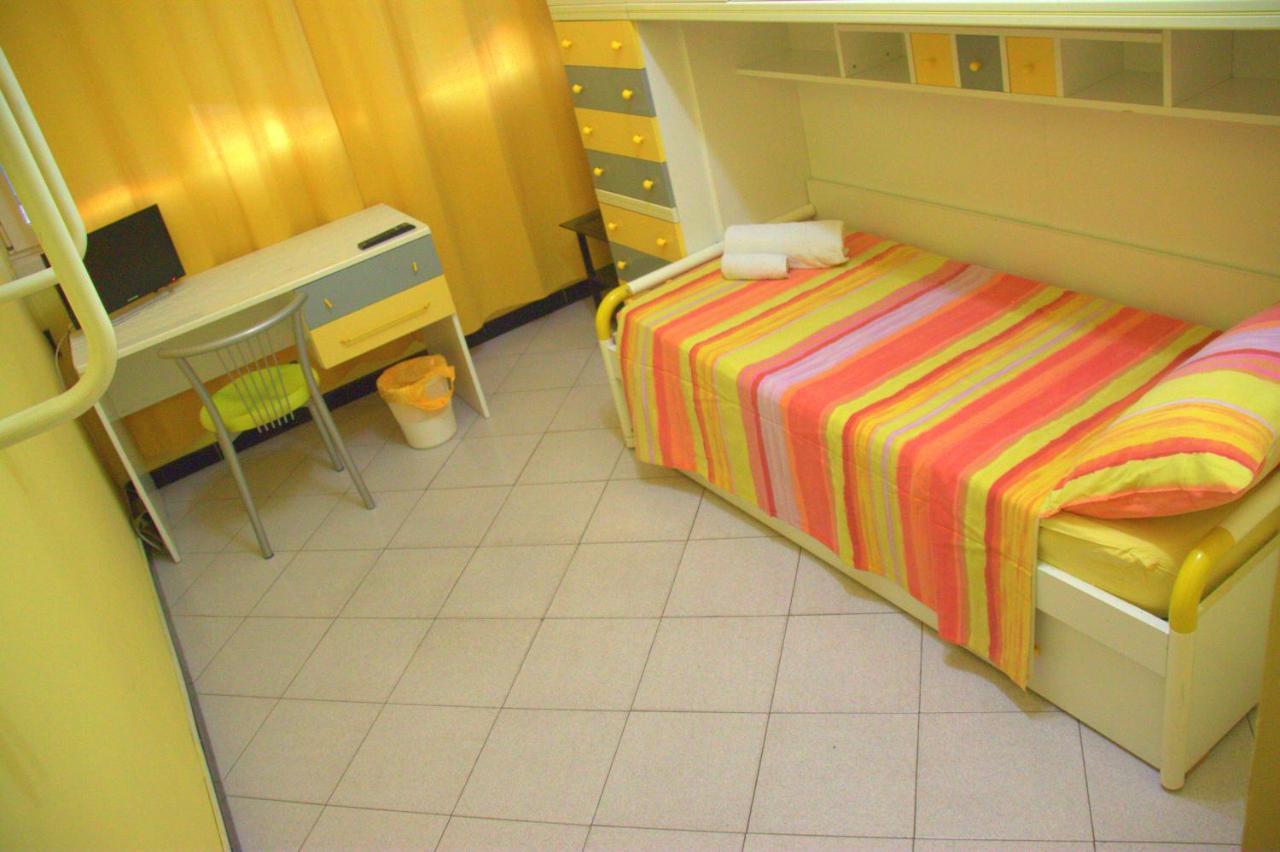 Hello Roma B&B Bagian luar foto